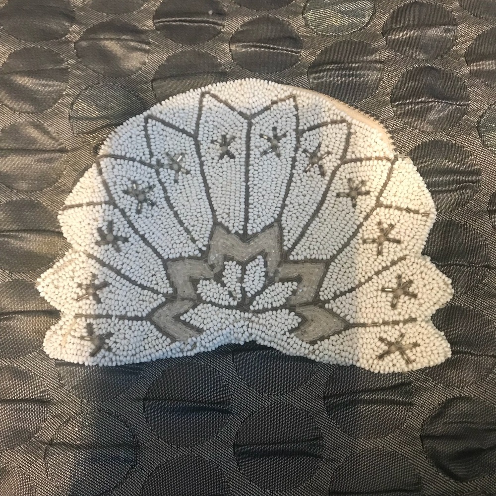 Vintage beaded wristlet